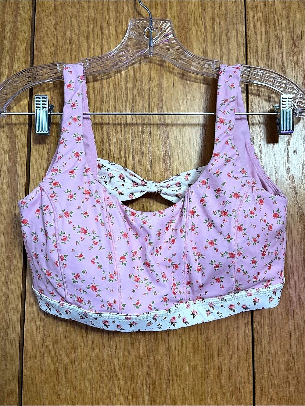 BLOGILATES Sports Bra in Floral Pink Size Large